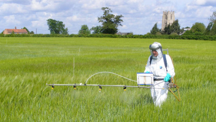 Glyphosate de Monsanto : la Commission reporte sa décision pour la deuxième fois