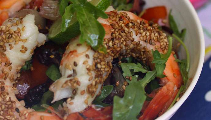 Salade de gambas, agrumes et riz venere